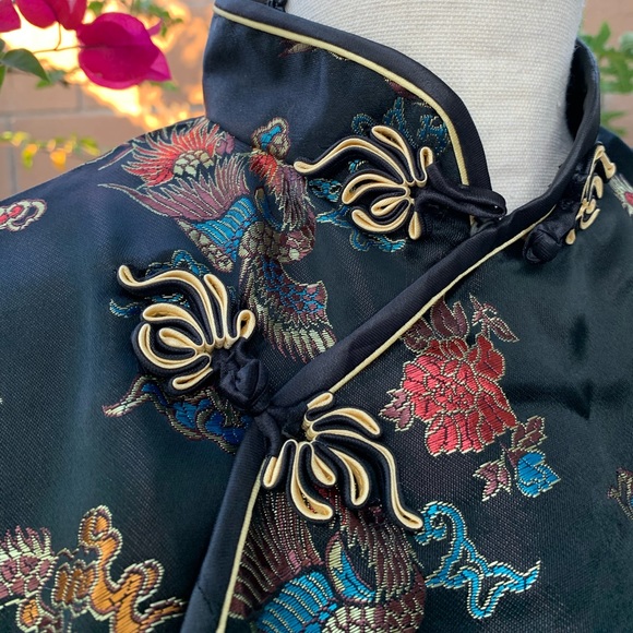 Women’s Chinese Dress - Picture 4 of 11